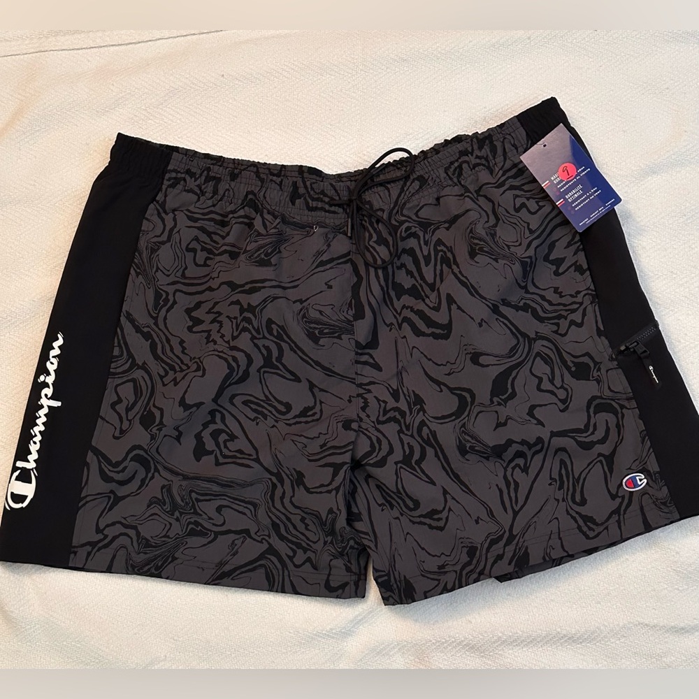 Champion men’s athlete shorts - Picture 1 of 4